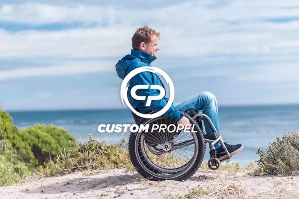 CustomPropel Logo Image